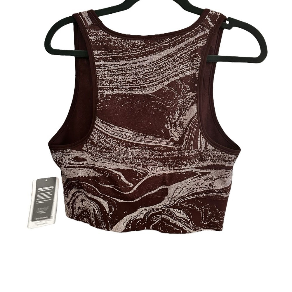 NWT Aurora Seamless Shine Tank​ - Picture 3 of 5